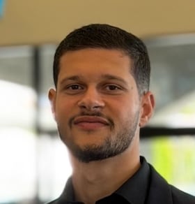 Staff member Jeremy Tashjian from ID_c4fe31