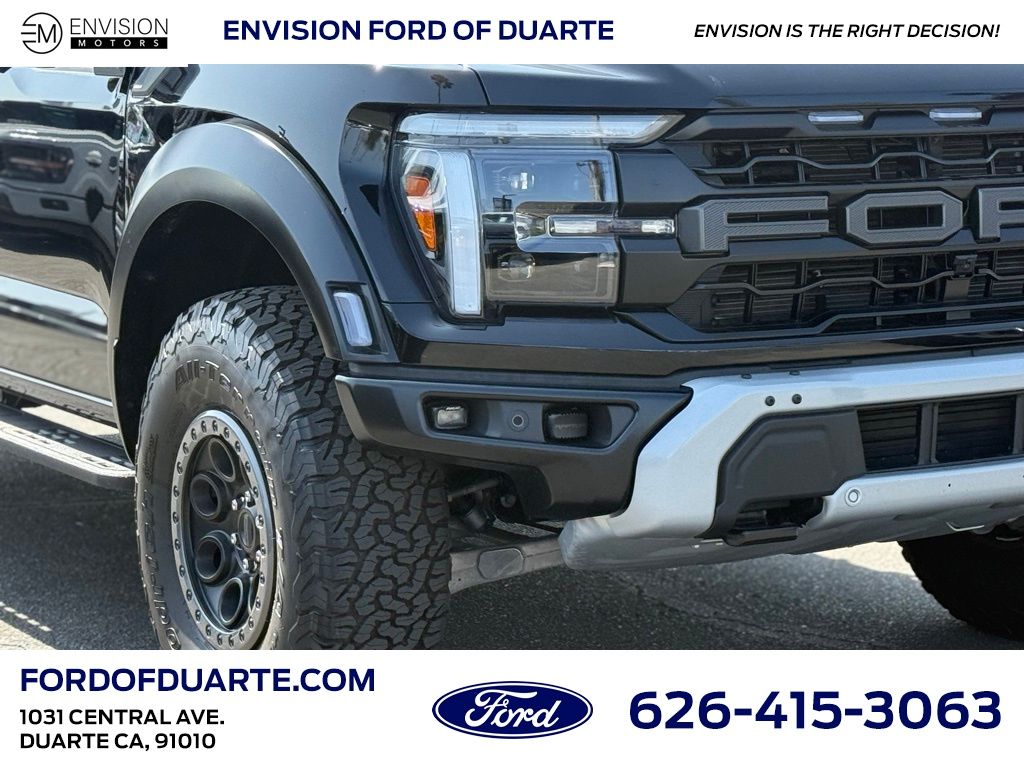 2025 Ford F-150 Raptor photo 4