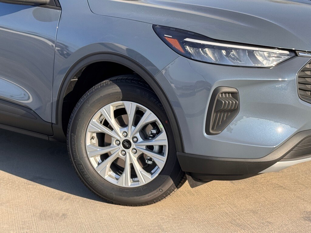 2025 Ford Escape Active photo 4