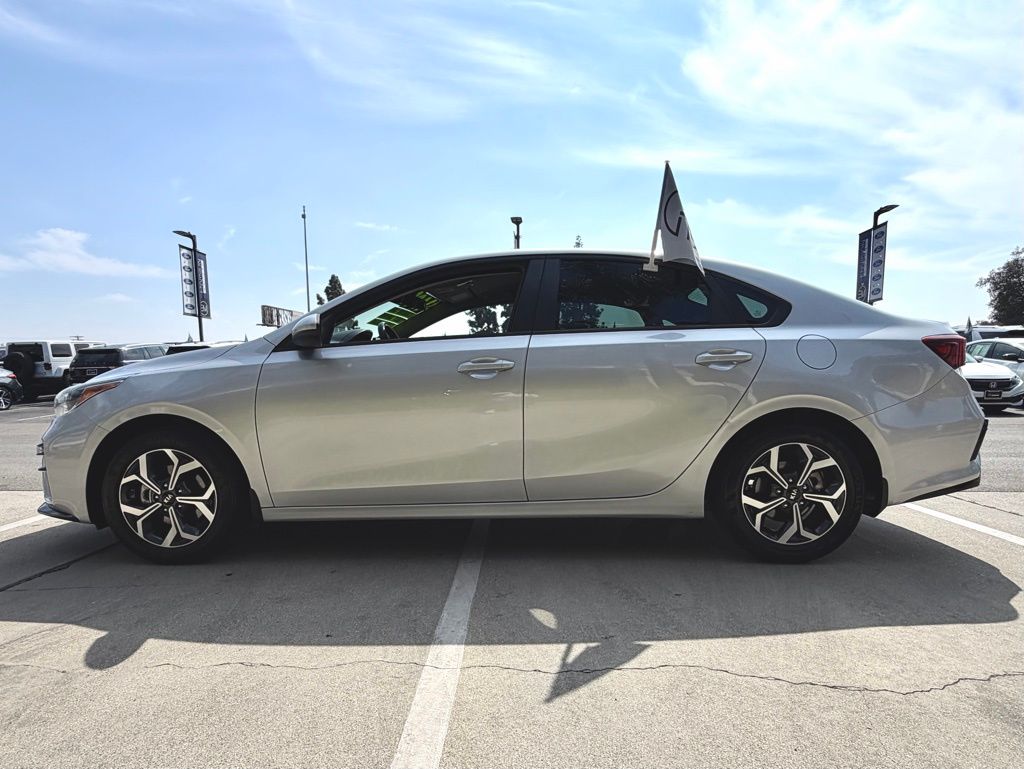 2020 Kia Forte LXS photo 5