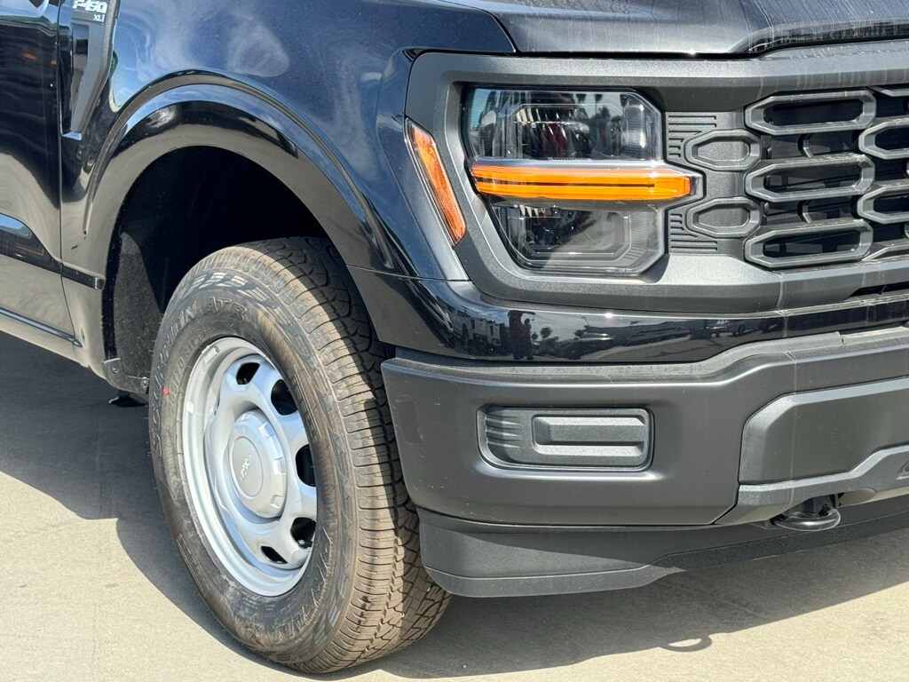 2024 Ford F-150 XL photo 4