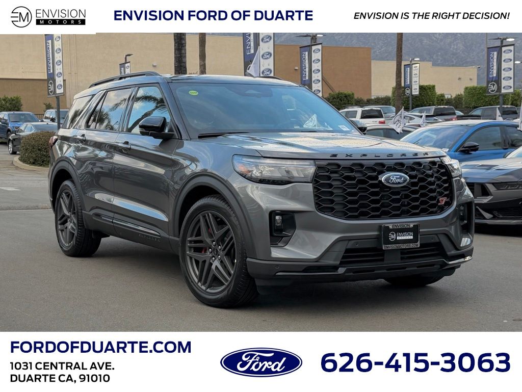 2026 Ford Explorer ST's photo