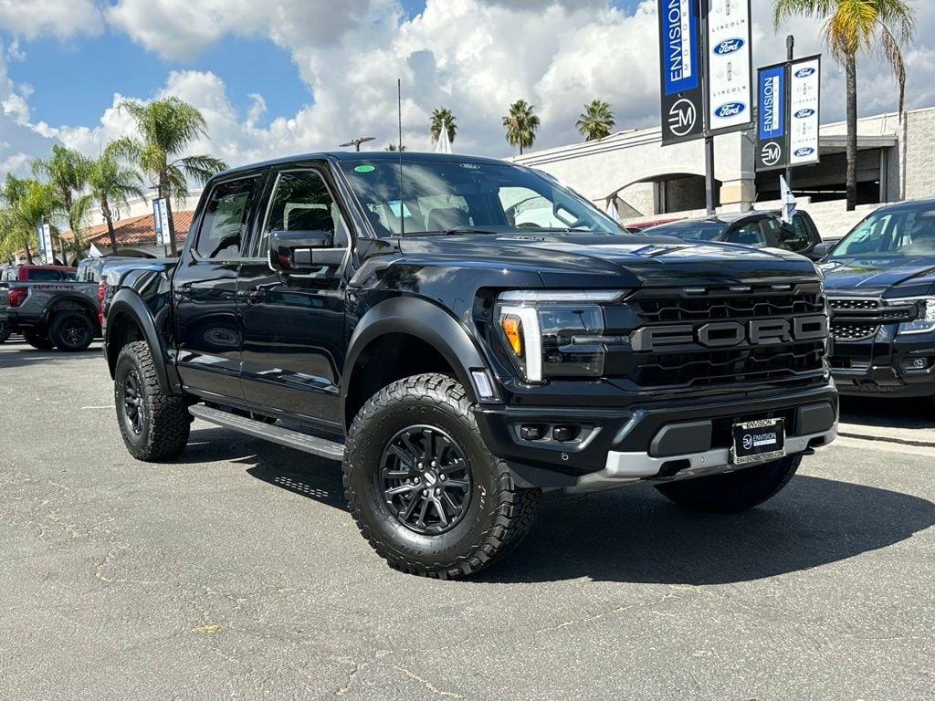 2025 Ford F-150 Raptor's photo