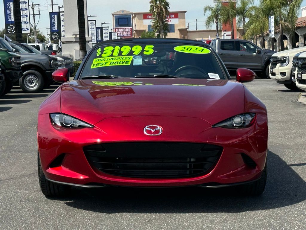 2024 Mazda MX-5 Miata Miata Grand Touring photo 3