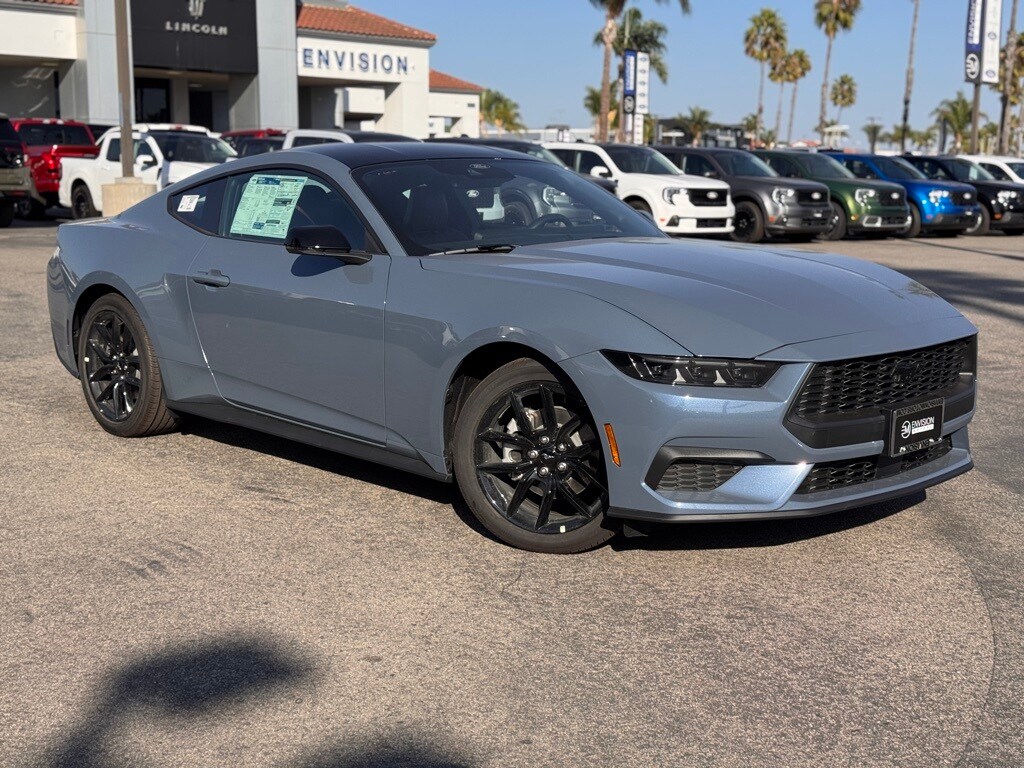 2025 Ford Mustang EcoBoost Premium photo 2