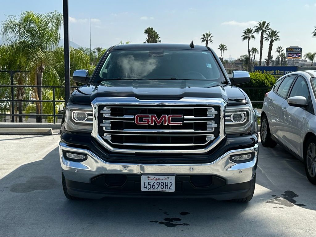 2017 Gmc Sierra 1500 SLT photo 2