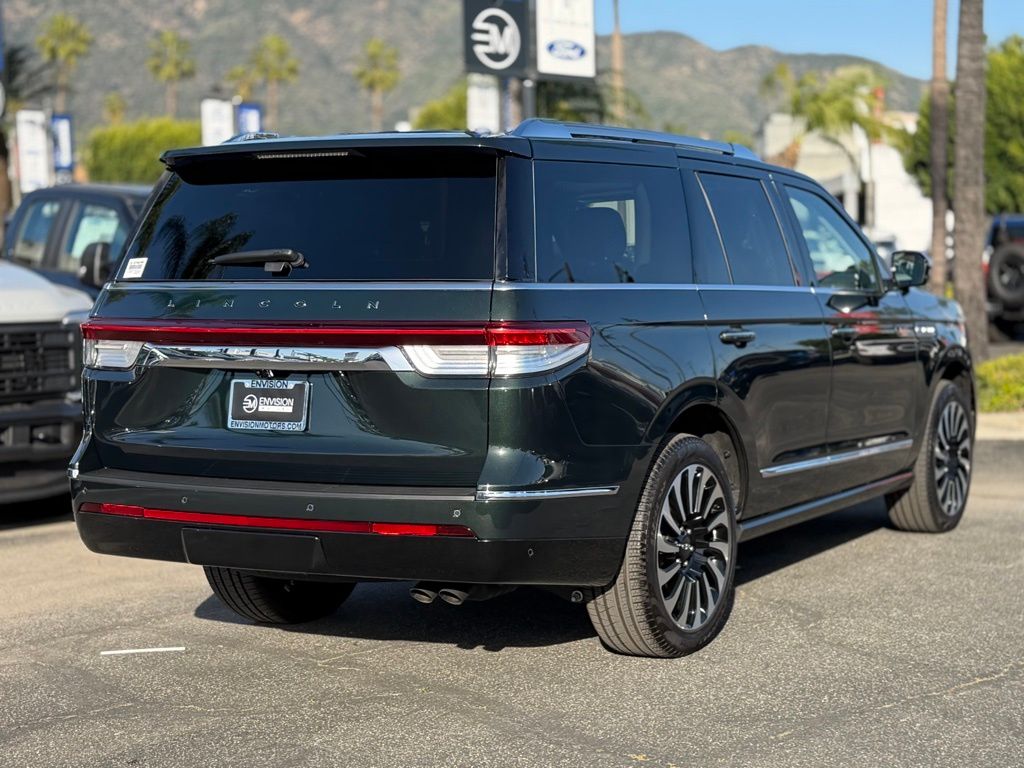 2024 Lincoln Navigator Black Label photo 5