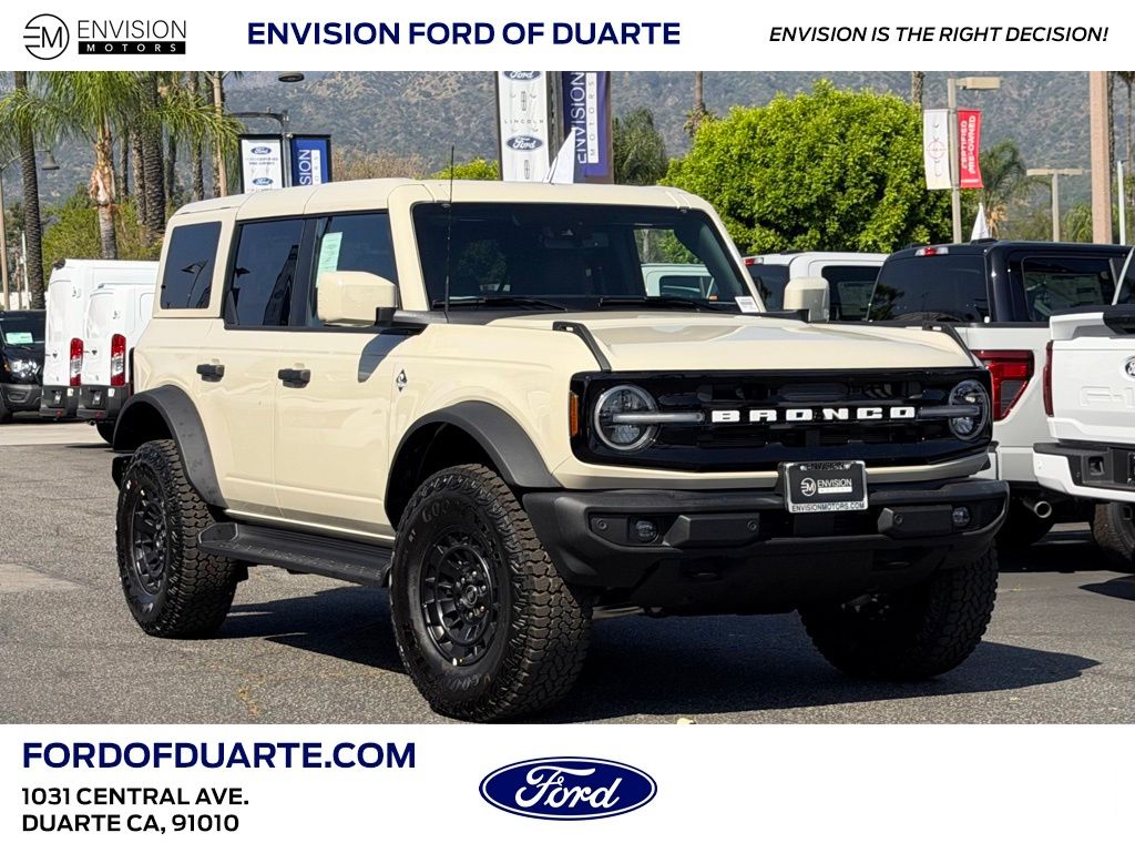2026 Ford Bronco Outer Banks 4x4's photo
