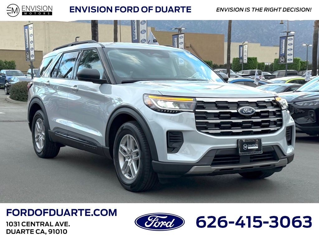 2026 Ford Explorer's photo