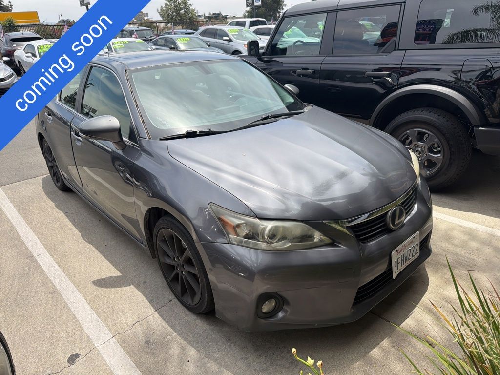 2012 Lexus CT 200h 200h Premium's photo