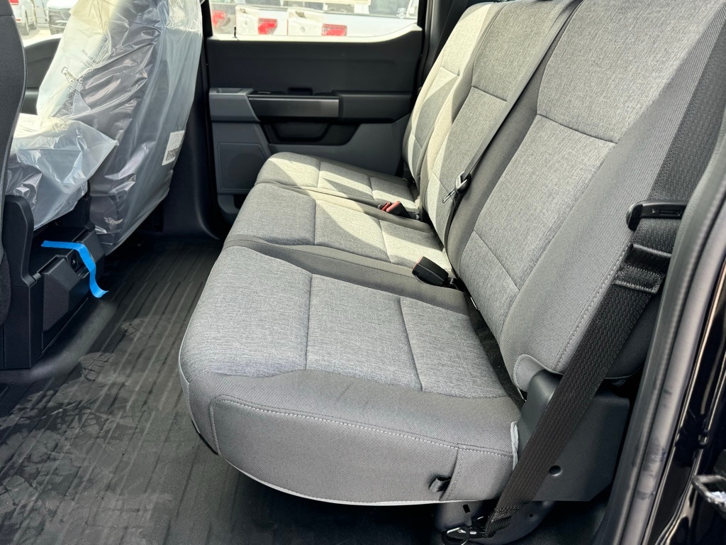 2024 Ford F-150 XL photo 5
