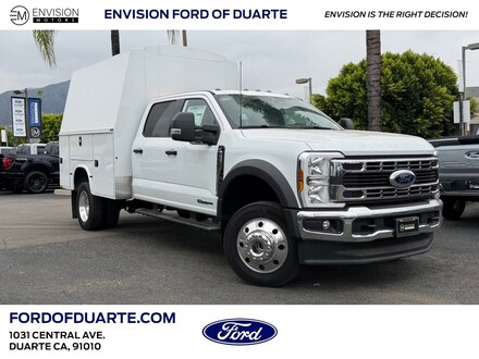 2025 Ford F-550 Chassis Truck Crew Cab