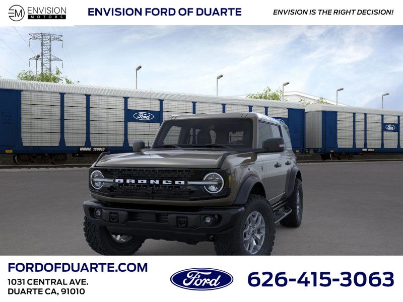 2025 Ford Bronco Badlands photo 2