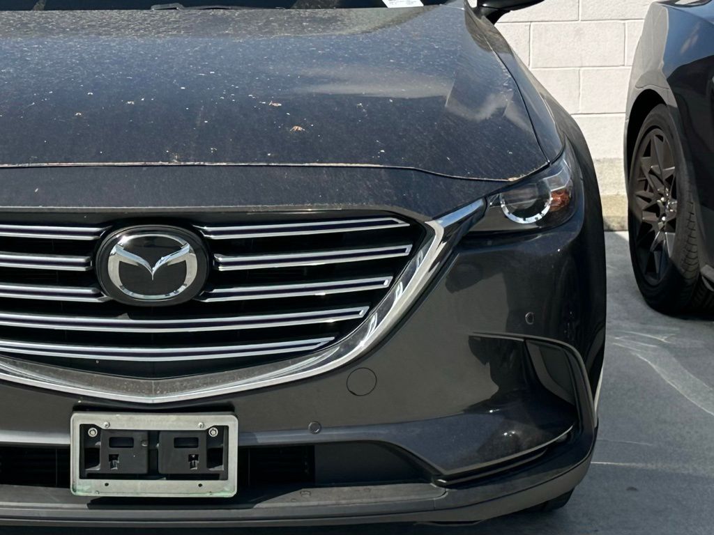 2020 Mazda CX-9 Touring photo 2