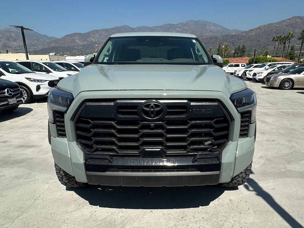 2022 Toyota Tundra Limited CrewMax photo 2