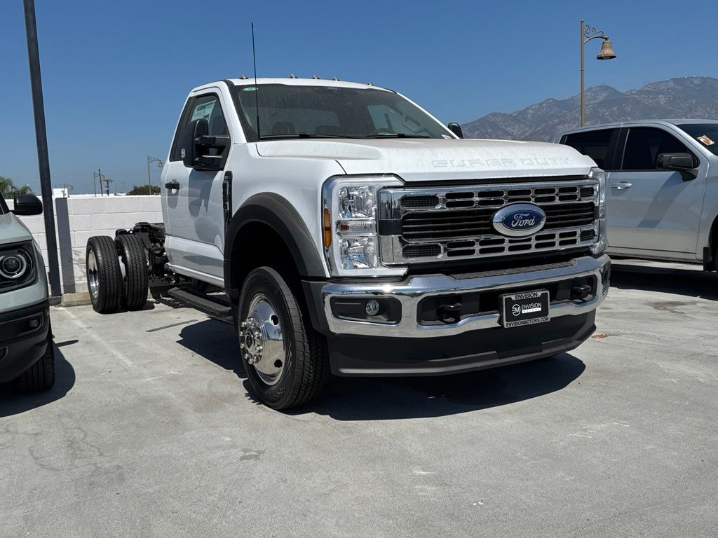 2026 Ford F-450 Chassis