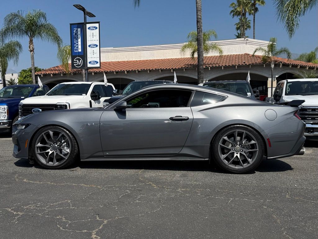 2024 Ford Mustang photo 5