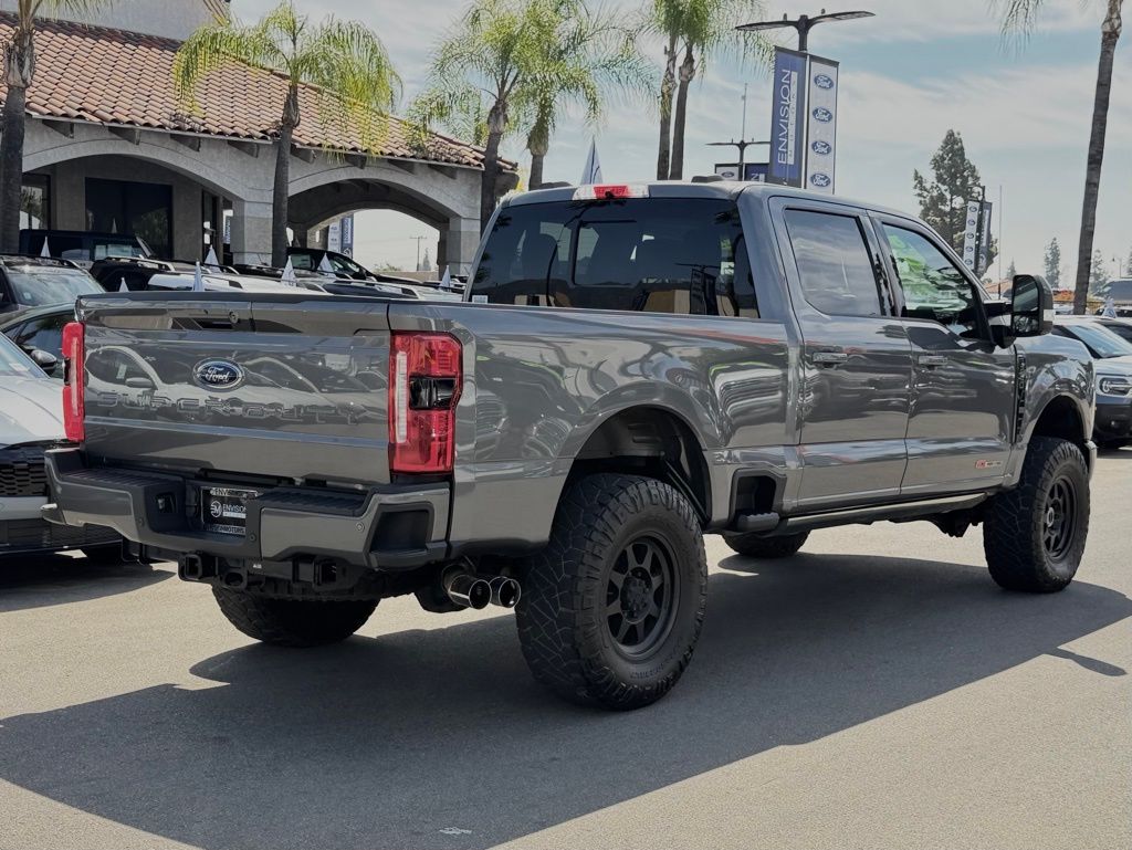 2023 Ford F-250 photo 3