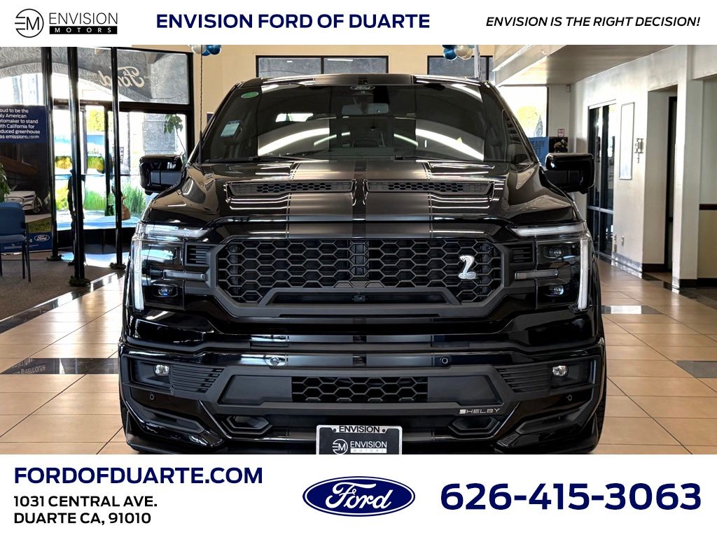 2025 Ford F-150 Lariat photo 3