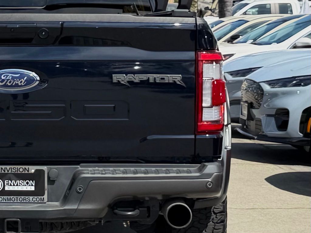2022 Ford F-150 Raptor photo 3