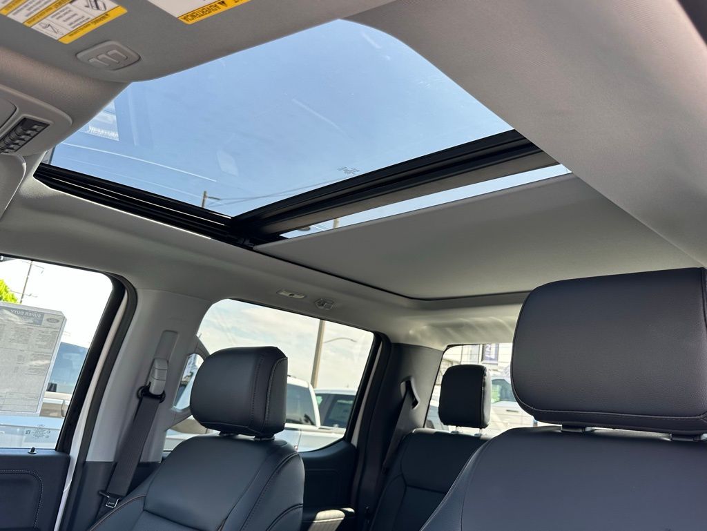 2026 Ford F-350 Super Duty Lariat - Photo 18