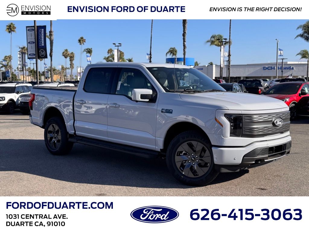 2025 Ford F-150 Lightning Lariat's photo