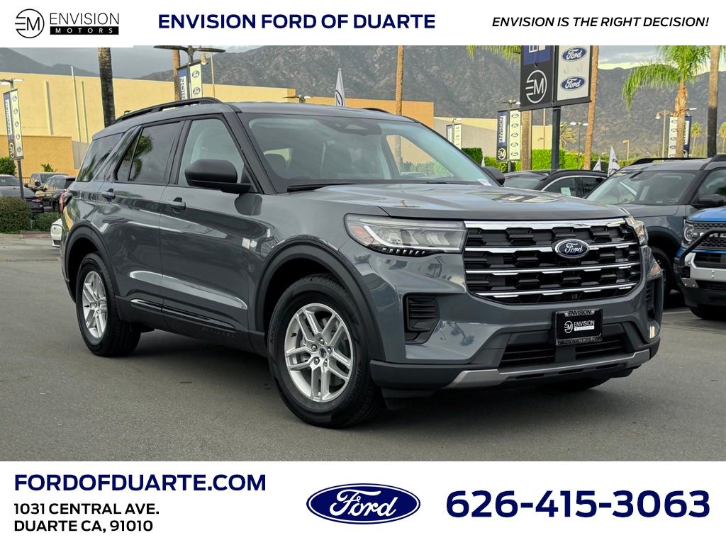2026 Ford Explorer's photo