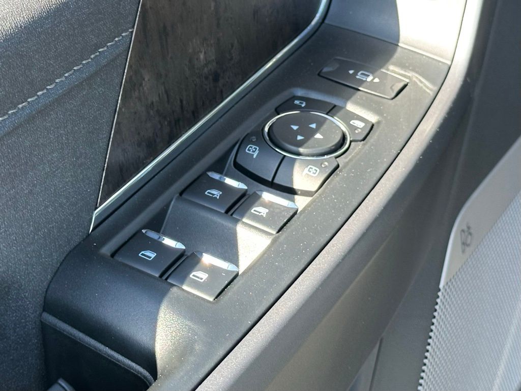 2026 Ford F-350 Super Duty Lariat - Photo 16