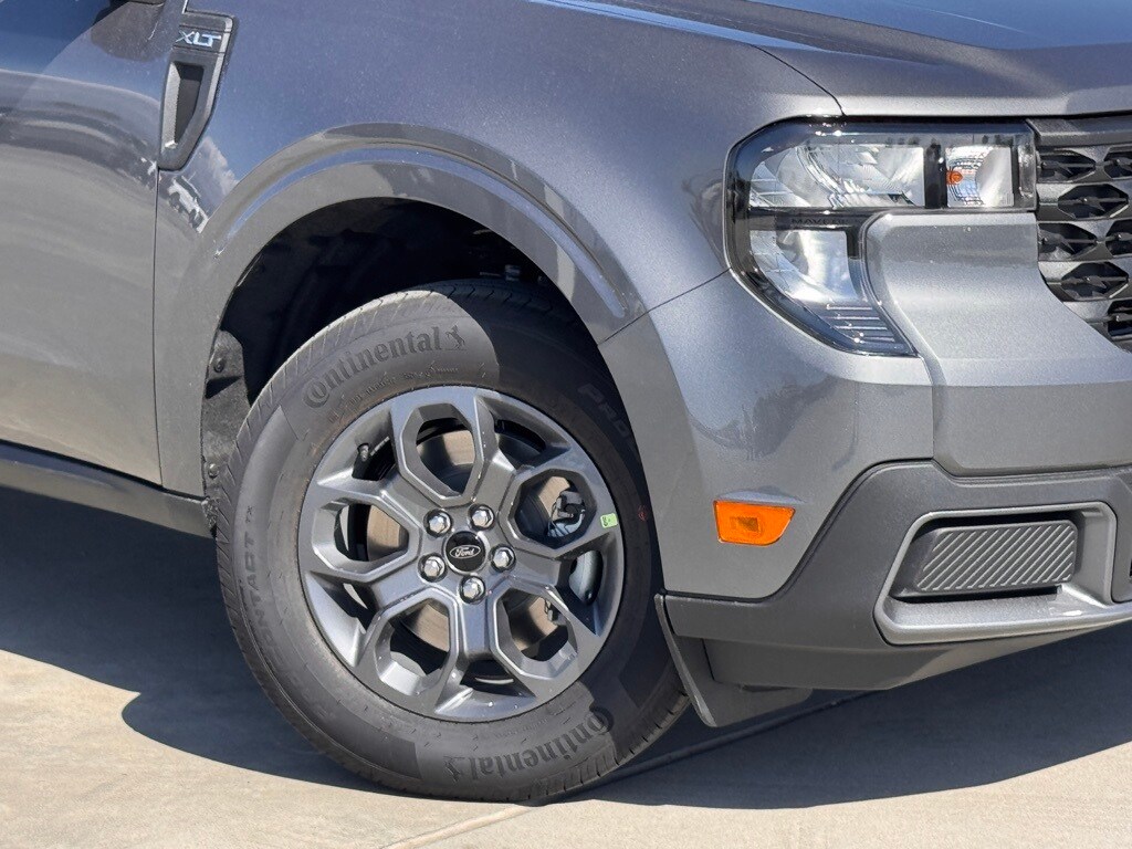 2025 Ford Maverick XLT photo 3