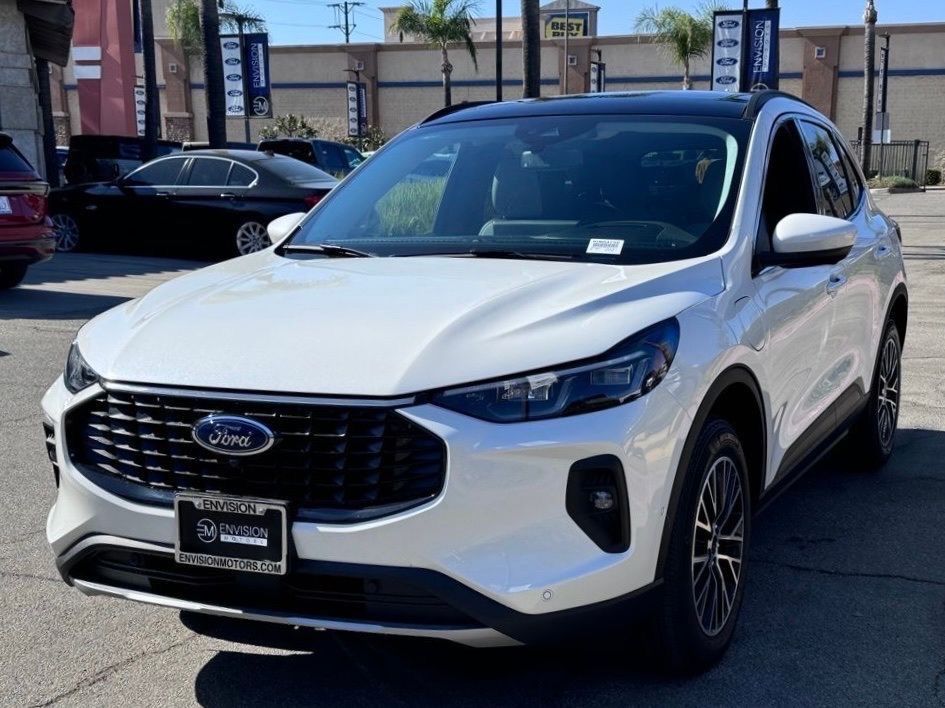 2025 Ford Escape Plug-in hybrid PHEV - Photo 6