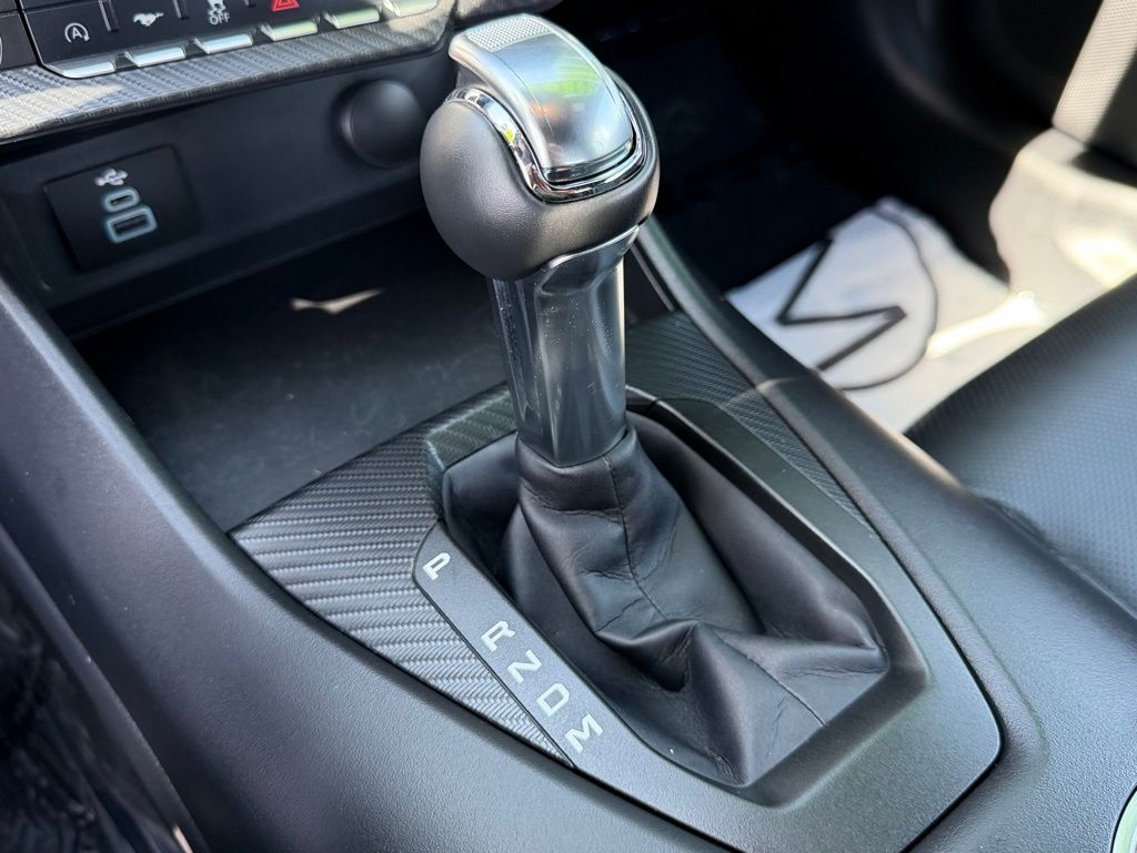2025 Ford Mustang GT Premium - Photo 30
