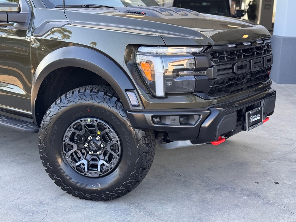 New 2025 Ford F-150 Raptor Truck SuperCrew Cab