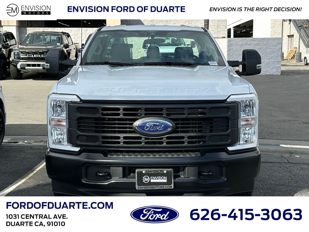 2025 Ford F-250 XL photo 3