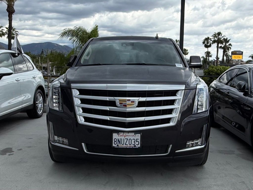 2017 CADILLAC Escalade Premium Luxury photo 2