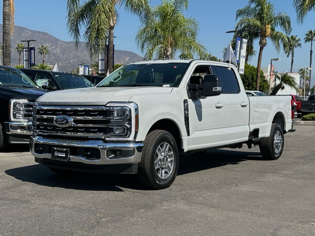 2026 Ford F-350 Super Duty Lariat - Photo 6