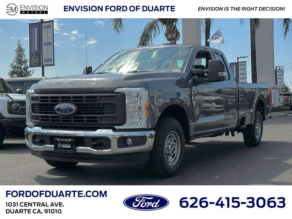 2026 Ford F-250 XL photo 4