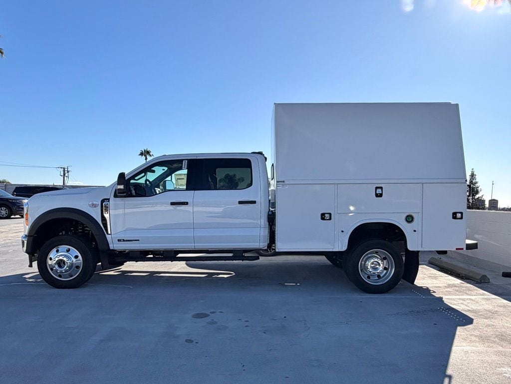 2025 Ford F-550 Super Duty Chassis Cab XLT - Photo 8