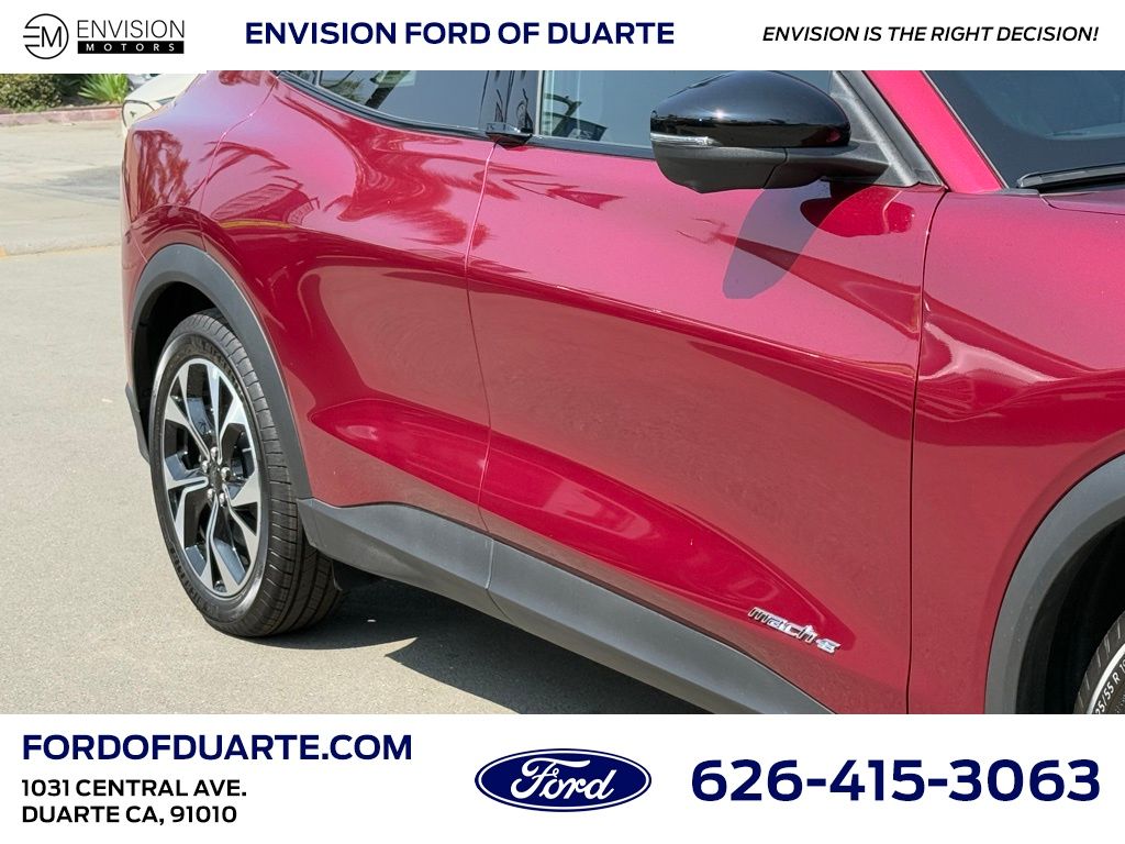 2025 Ford Mustang Mach-E Select