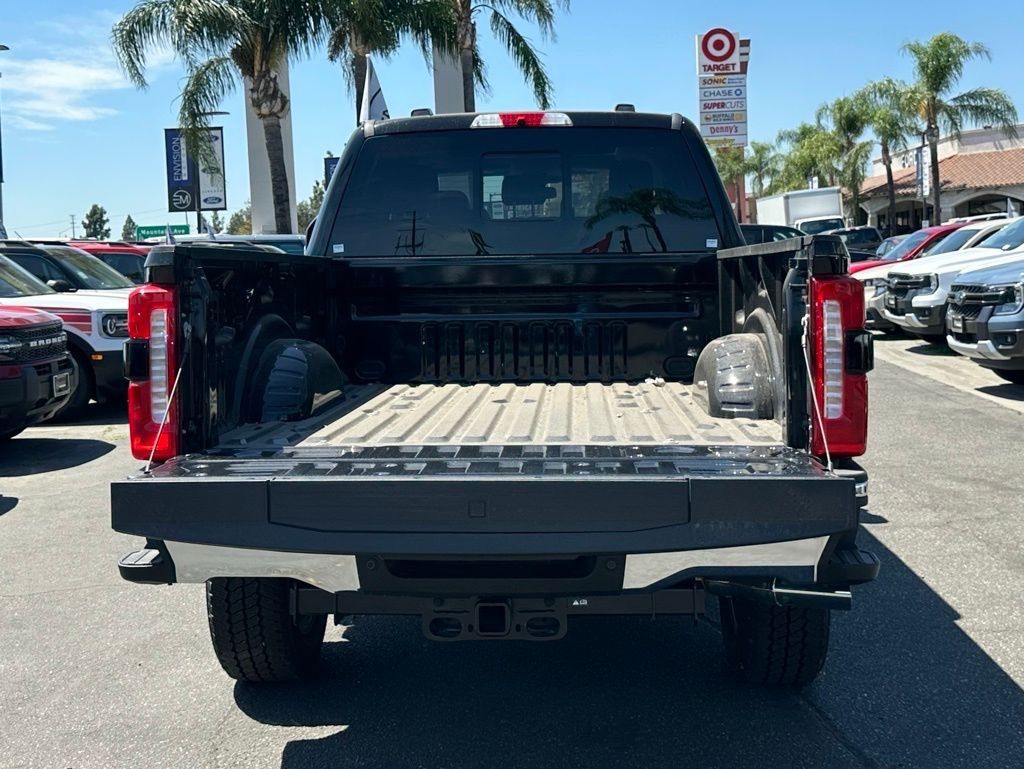 2025 Ford F-350 Super Duty Lariat - Photo 10
