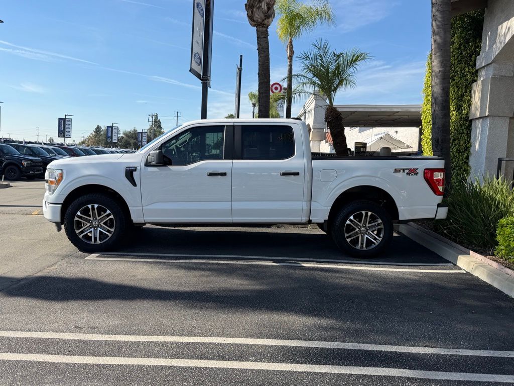 2022 Ford F-150 XL photo 4