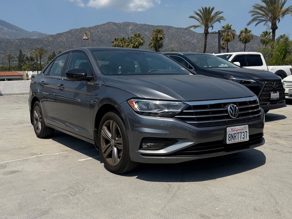 2019 Volkswagen Jetta 1.4T R-Line Auto's photo