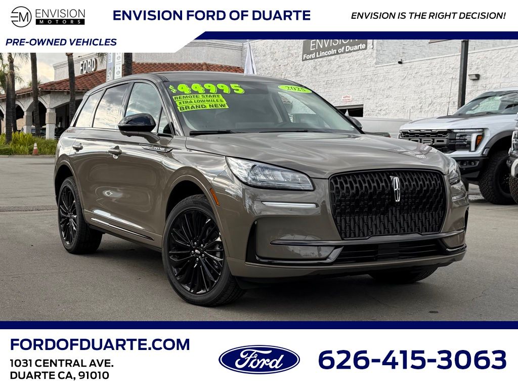 2025 Lincoln Corsair Premiere's photo