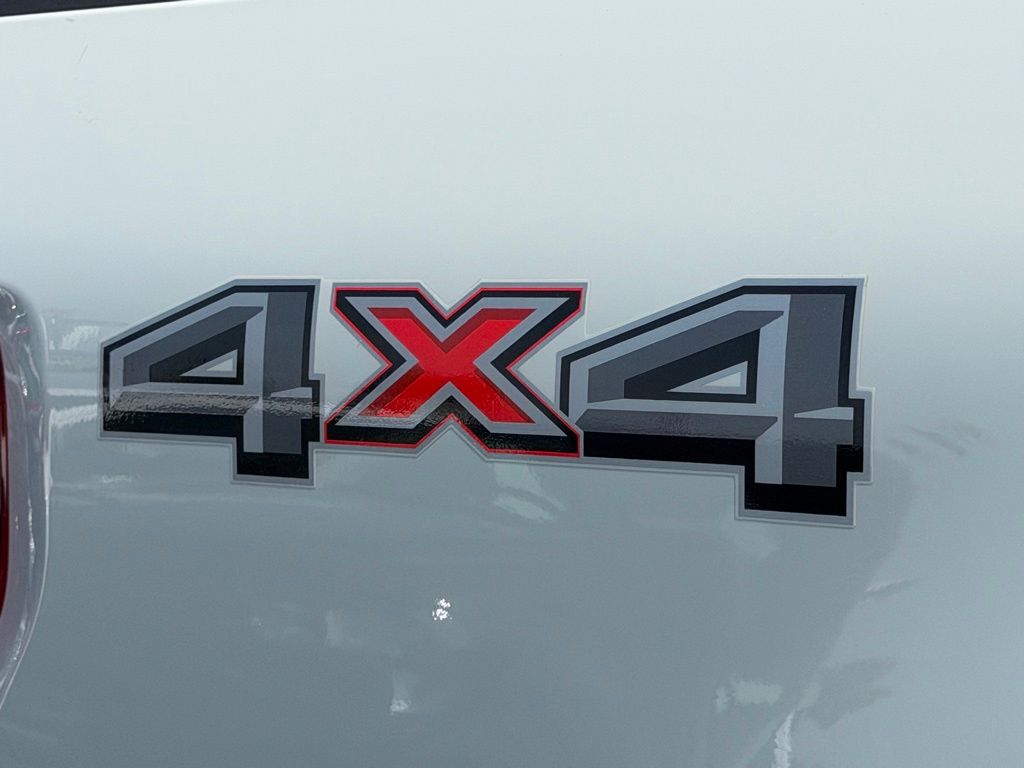 2023 Ford F-150 Platinum - Photo 16