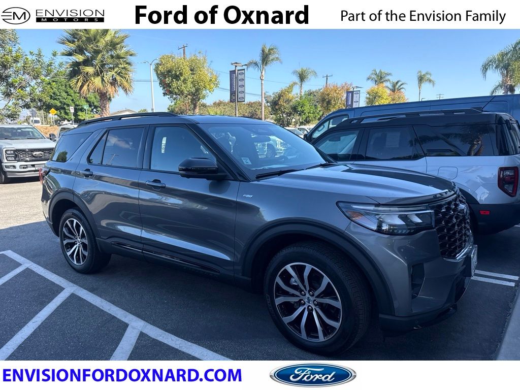 2025 Ford Explorer