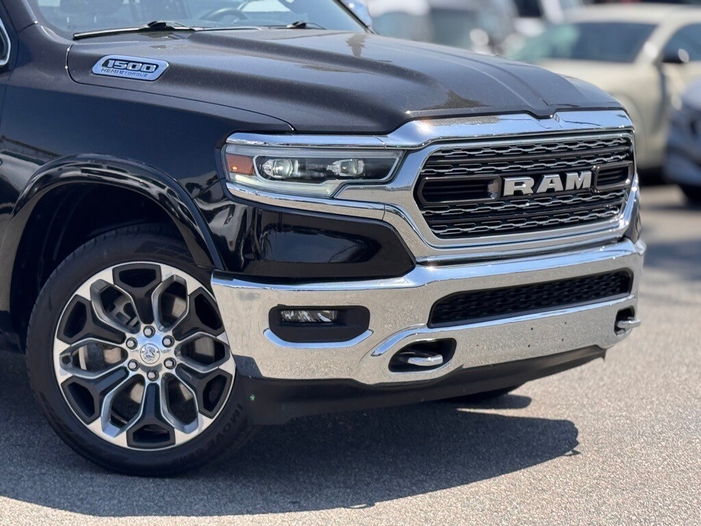 2023 Ram 1500 Limited photo 3