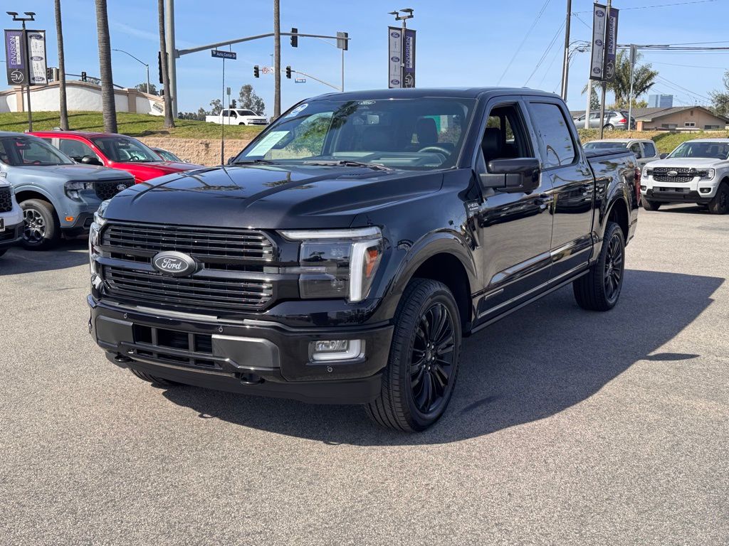 2025 Ford F-150 Platinum photo 6