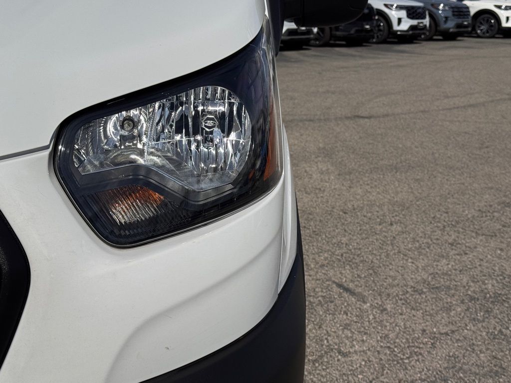 2023 Ford Transit-350 Passenger photo 3