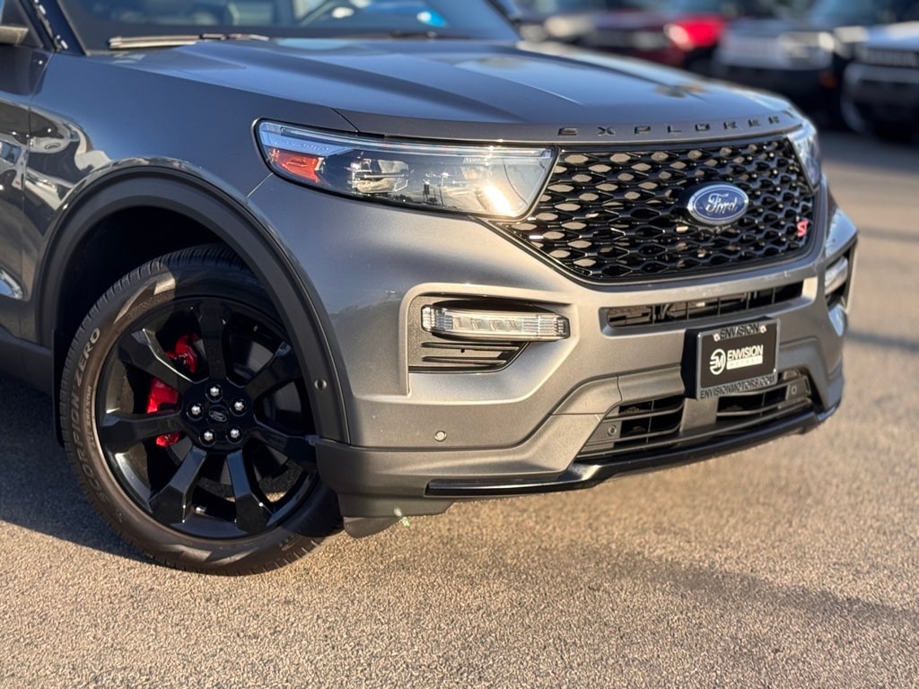 Used 2023 Ford Explorer ST SUV