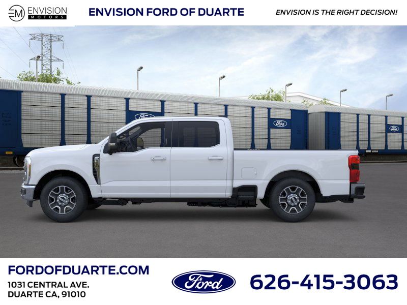 2026 Ford F-350 Lariat photo 2