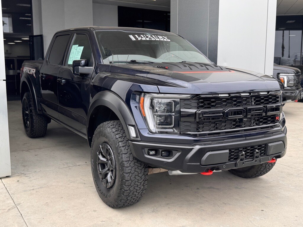 2023 Ford F-150 Raptor photo 2